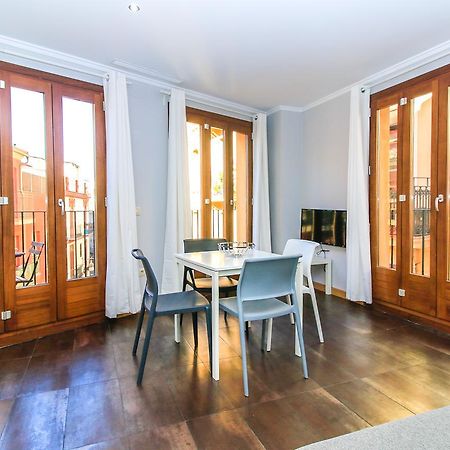 Bet Apartments - Tramontana Apartments Валенсия Екстериор снимка