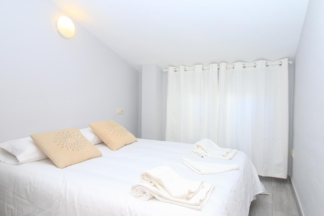 Bet Apartments - Tramontana Apartments Валенсия Екстериор снимка