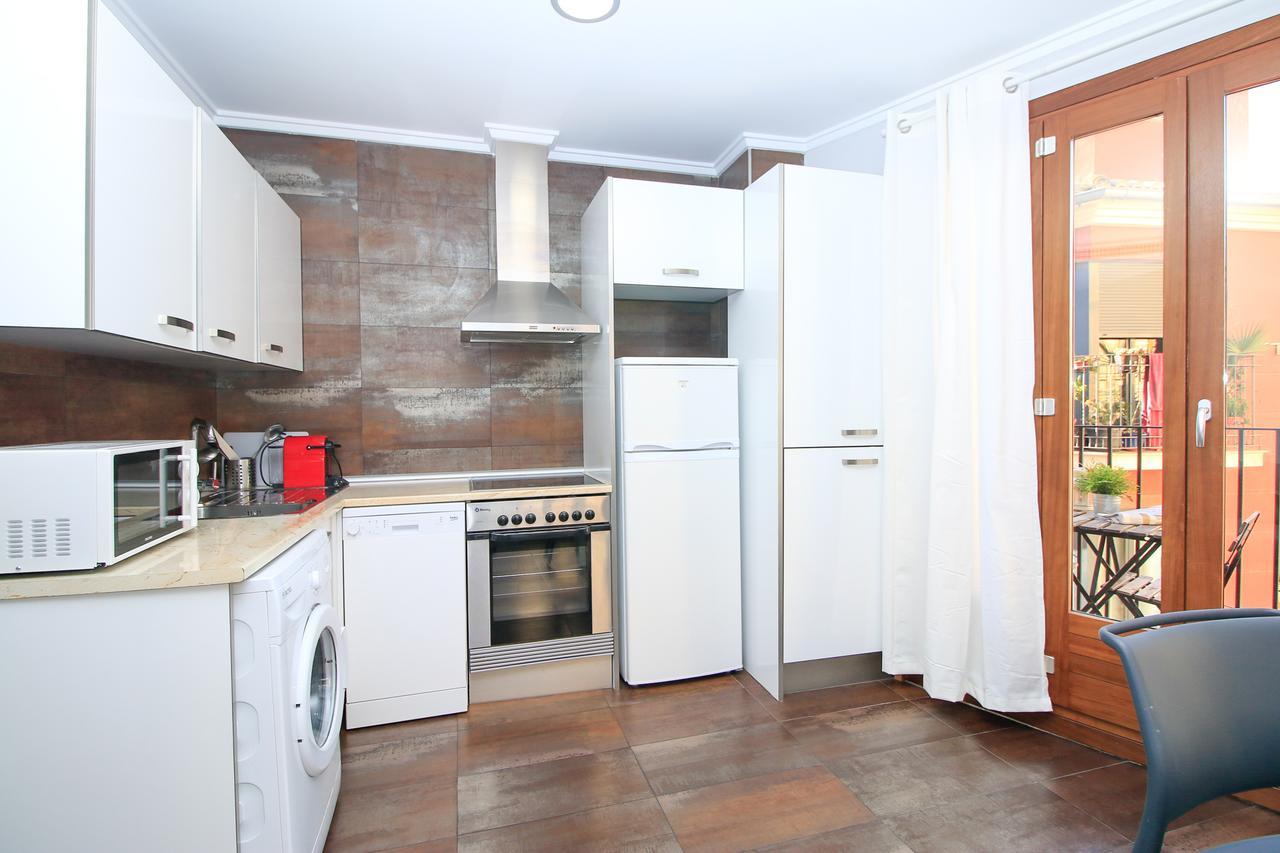 Bet Apartments - Tramontana Apartments Валенсия Екстериор снимка