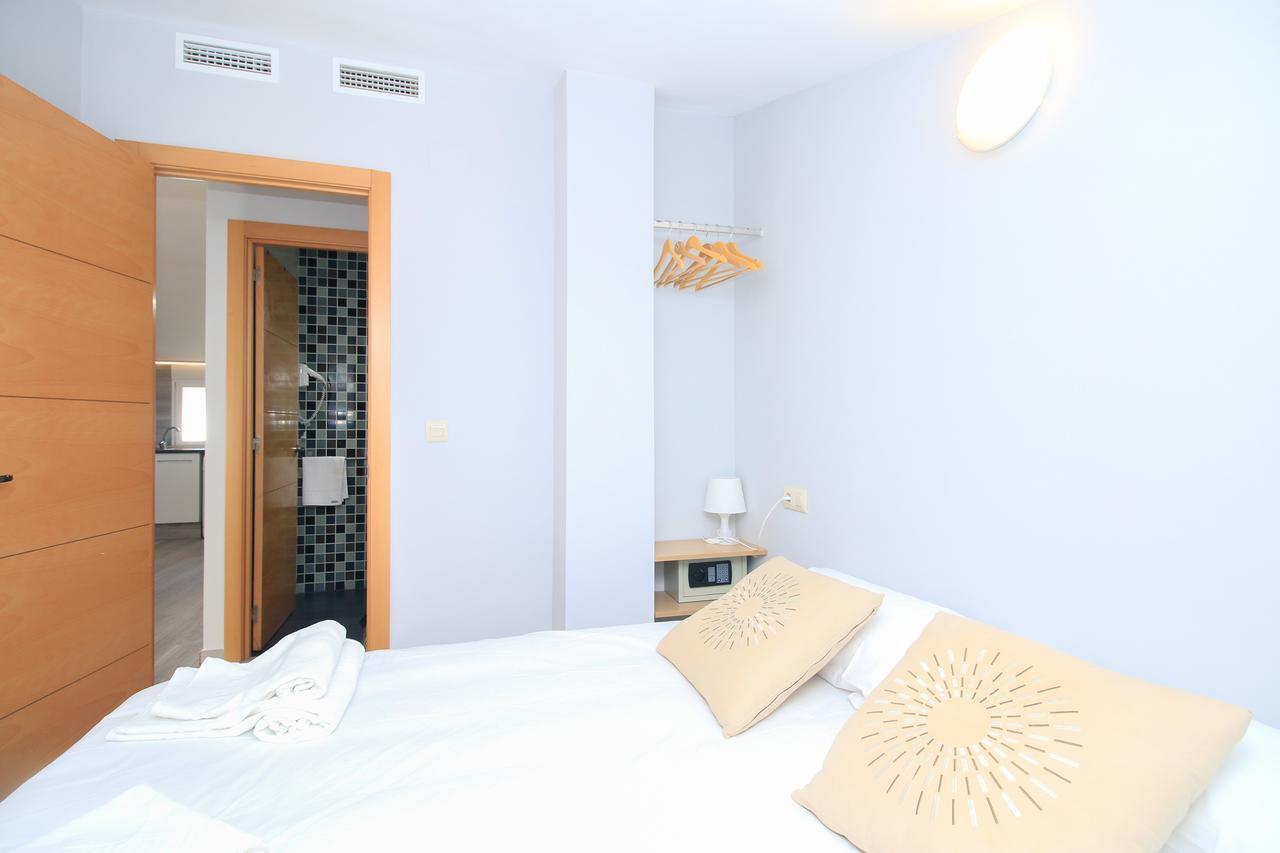 Bet Apartments - Tramontana Apartments Валенсия Екстериор снимка