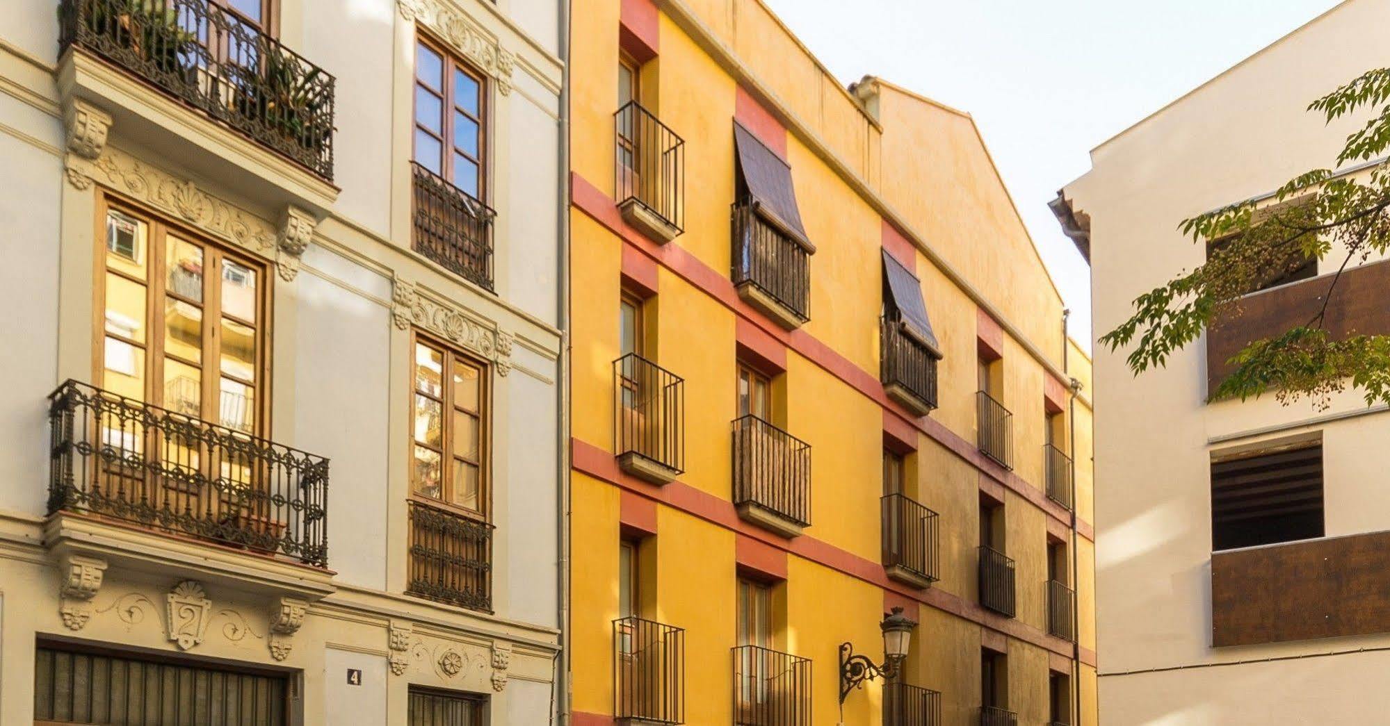 Bet Apartments - Tramontana Apartments Валенсия Екстериор снимка